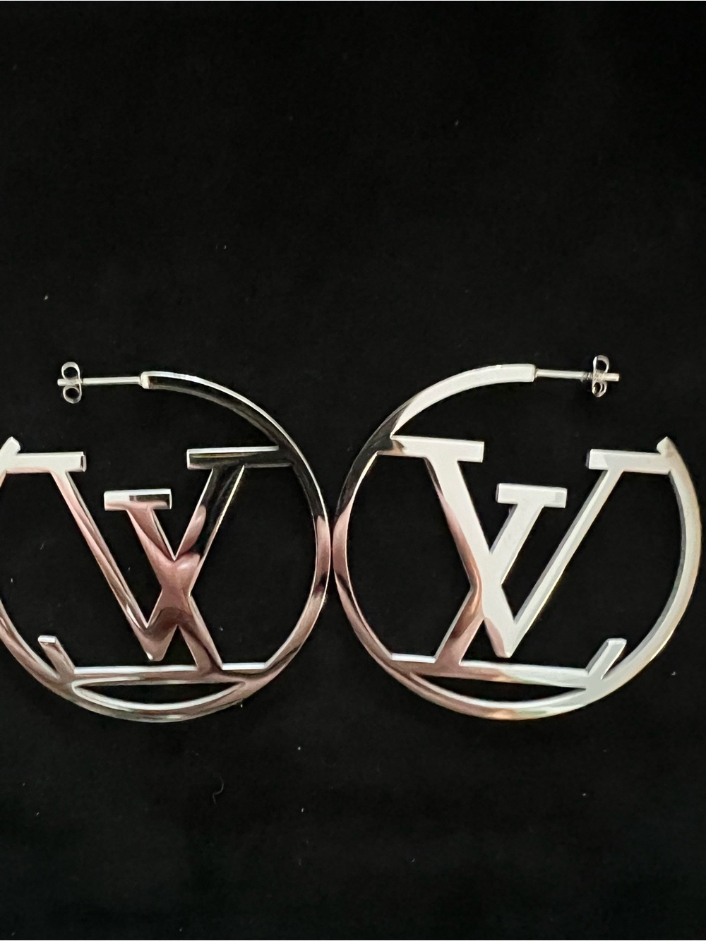 Gold-Tone LV Logo Hoop Earrings - Designer Inspired - Picture 7 of 11